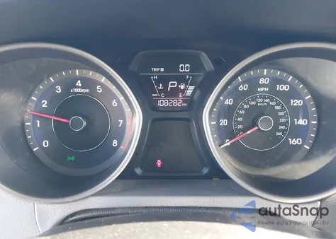 2016 Hyundai Elantra Se z USA, uszkodzony, nr VIN 5NPDH4AE8GH699449